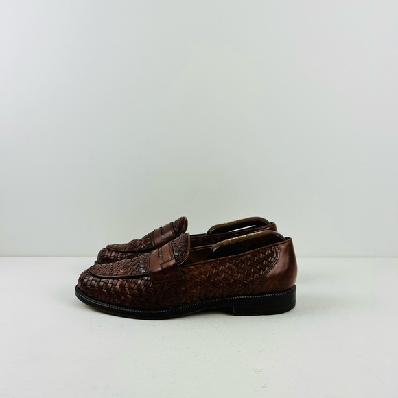 Russell & Bromley Tan Brown Leather Woven Classic Slip On Loafers UK 9 - Picture 2 of 12